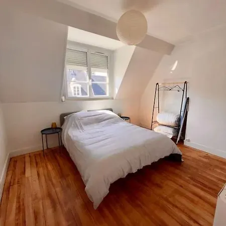 Superbe Au Coeur Du Centre Historique. Appartement